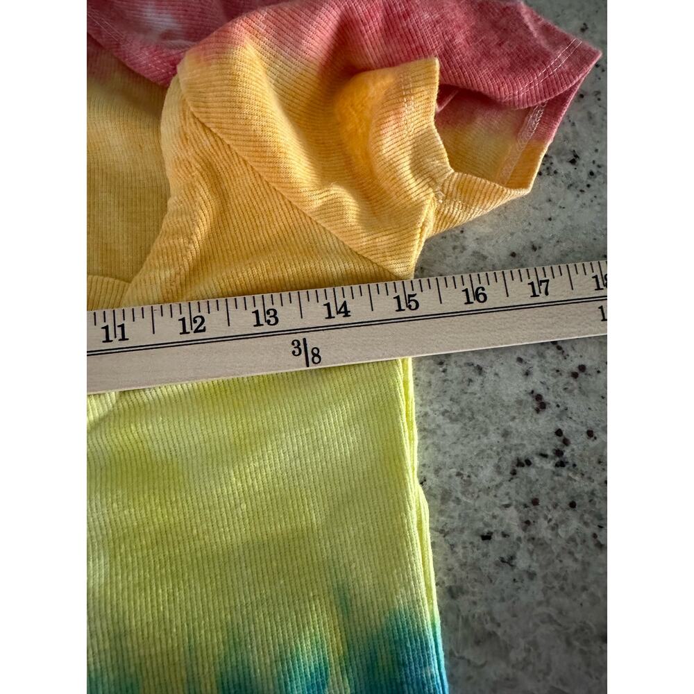 Chaser women’s short‎ sleeved tee rainbow colors, tie-dye size small
￼ - Picture 7 of 8